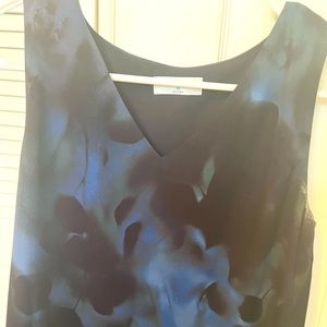 Aritzia sleeveless Murphy top